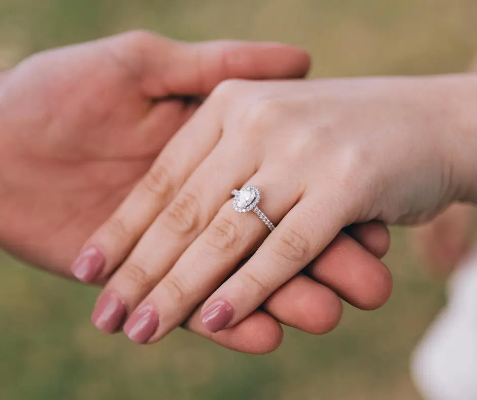איך לקנות טבעת אירוסין