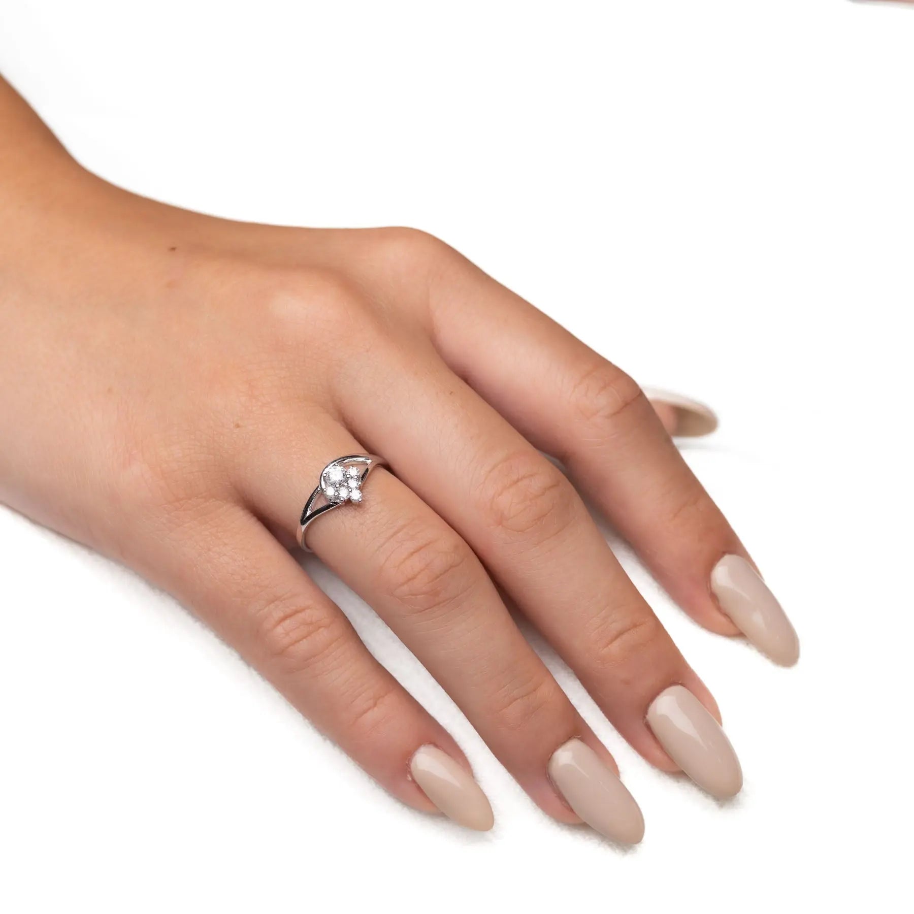 טבעת מעוצבת נוגה Fermond Jewelery