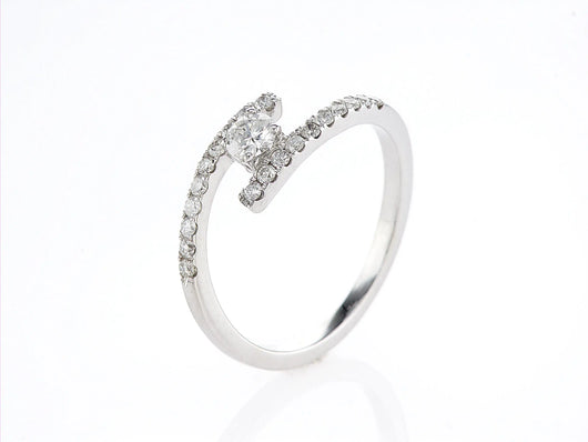טבעת אירוסין שליו Fermond Jewelery