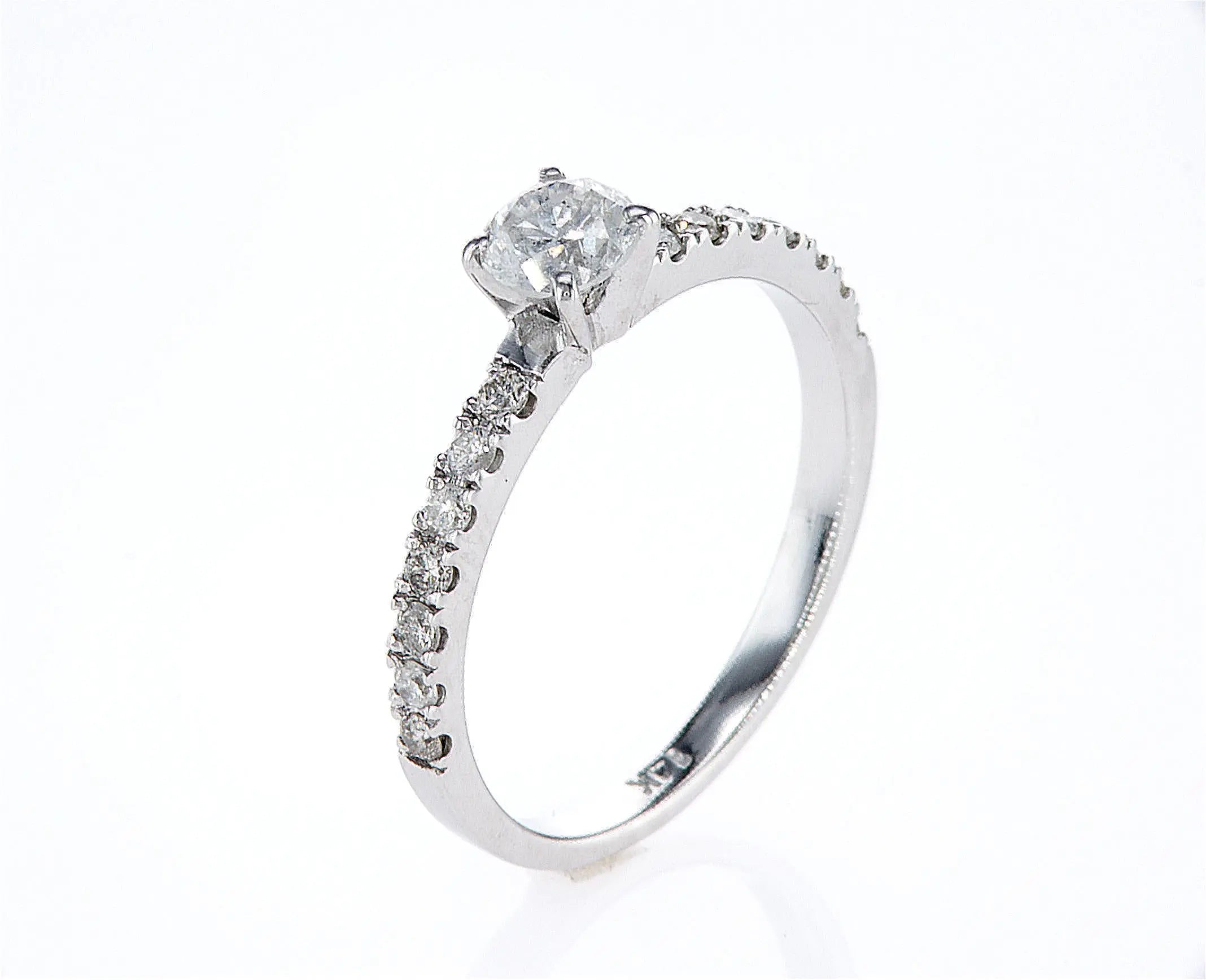 טבעת מעוצבת חסידה Fermond Jewelery
