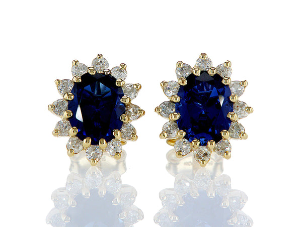 עגילי יהלומים צמודים חלום Fermond Jewelery עגילי יהלומים צמודים מזהב צהוב, משובצים באבני חן ספיר וביהלומים טבעיים משקל אבן מרכזית: 2.96 קראט, <span style="font-size: 0.875rem;">עגילי יהלומים צמודים הם הבחירה הנכונה לכל אישה שאוהבת להרגיש מיוחדת. עשויים מיהלומים מבריקים ומעוצבים בקפידה ואבן קורנדום מרכזית, המתנה המושלמת לכל אירוע.</span>