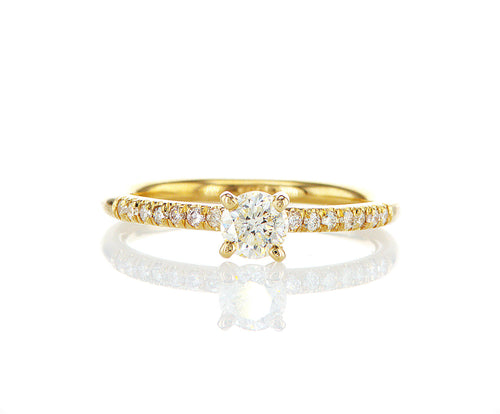 טבעת אירוסין יולי
